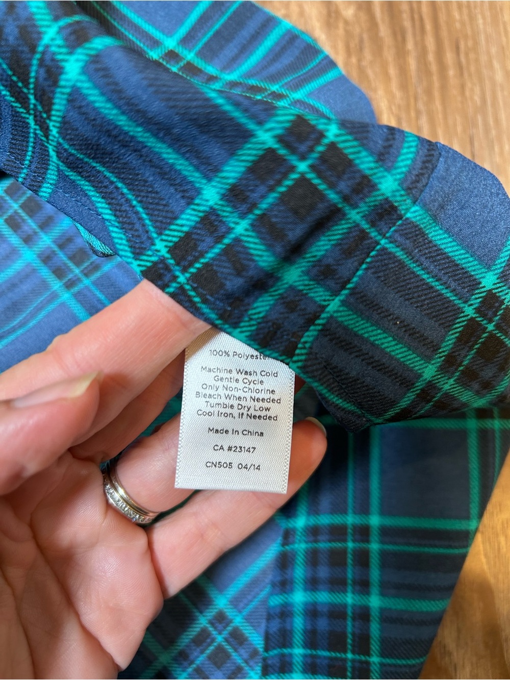 Talbots blue plaid long roll tab sleeve button top size 3X lightweight collared - Picture 6 of 10